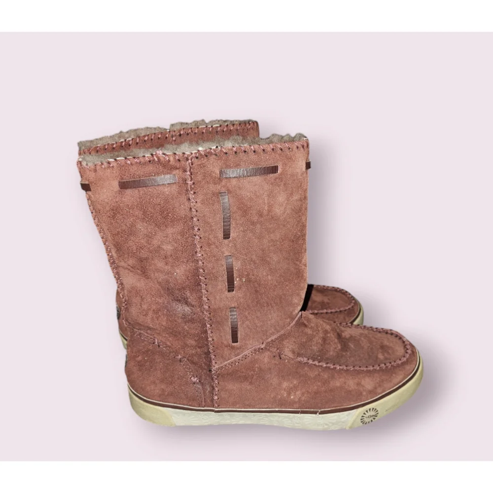 UGG Australia Russet Suede Sheepskin Boots Brown Women's Size 8